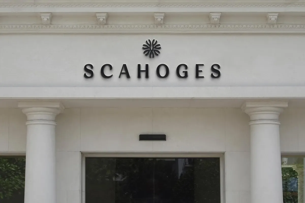 Museum Facade Sign Mockup