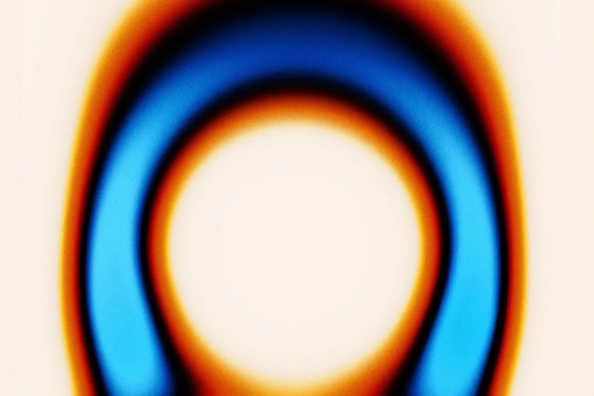 Grainy Contrast Gradient Blend