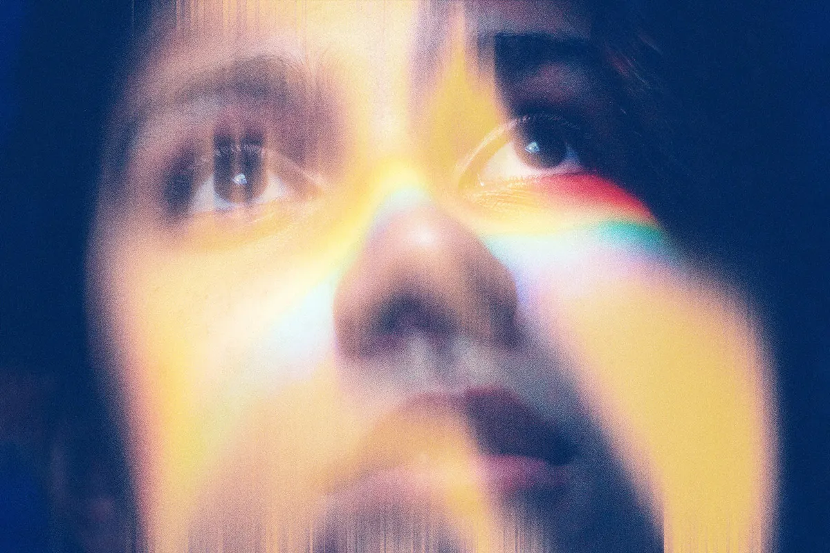 Aura Leaks Photo Effect
