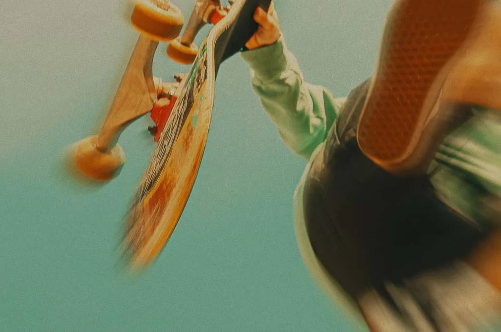 Blur Motion Poster Effect