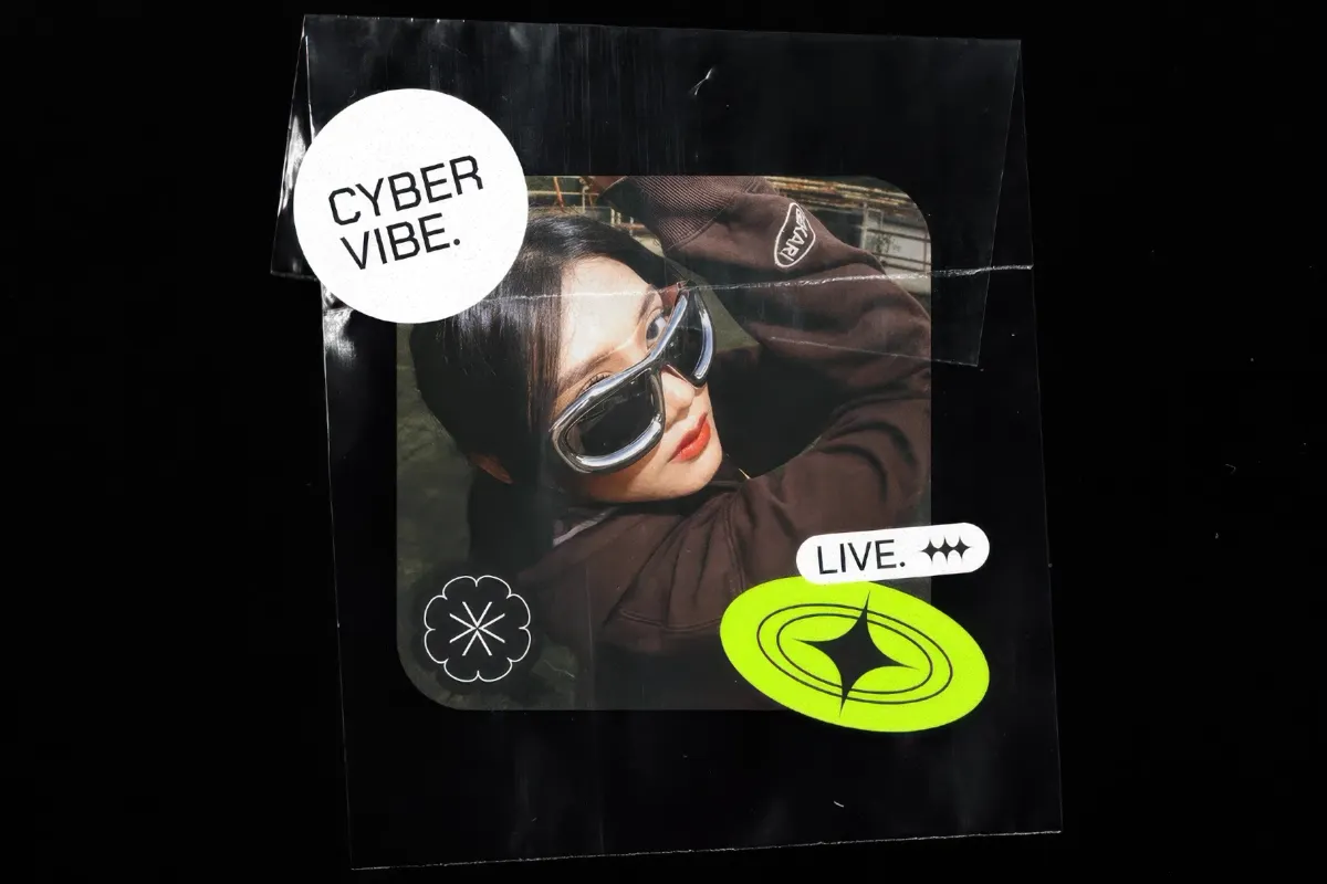 Y2K Hologram Badge Stickers