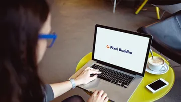 Macbook Photo Mockup