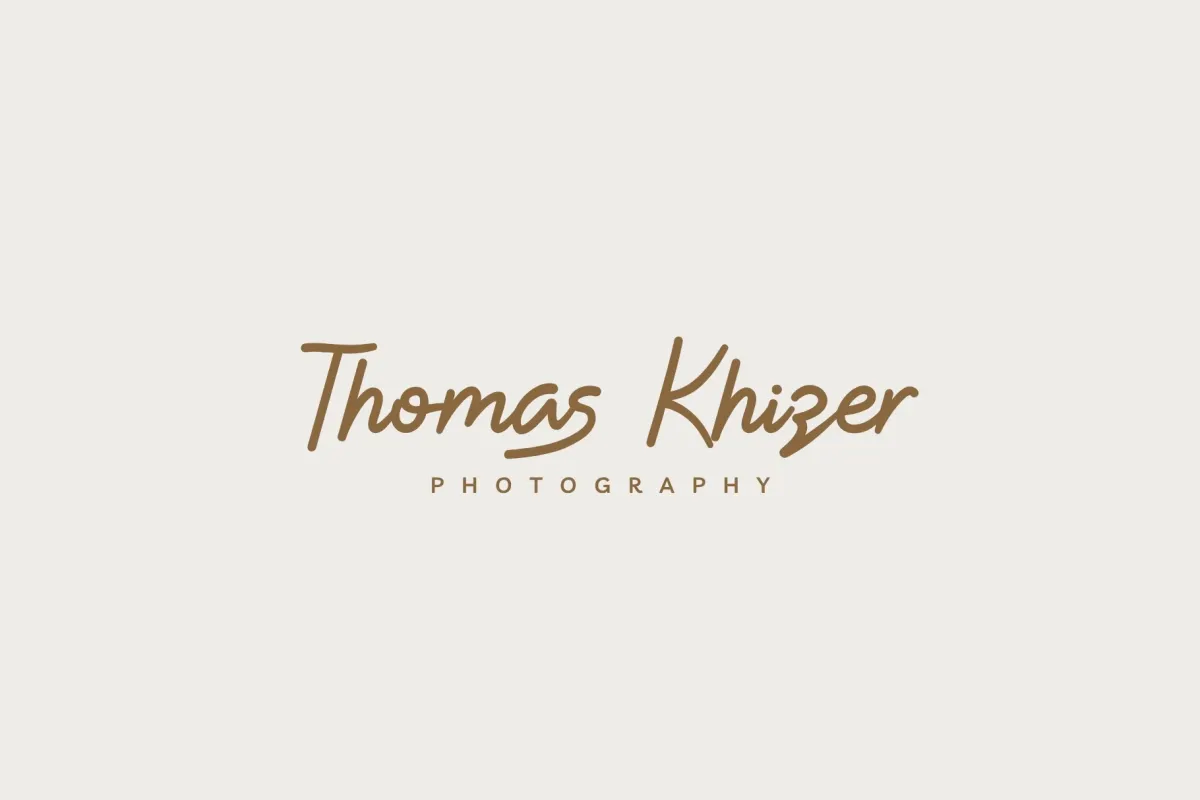 Makers Vision - Casual Script Font