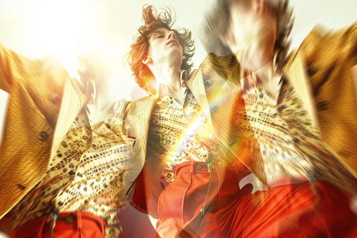 Vivid Prismatic Photo Effect