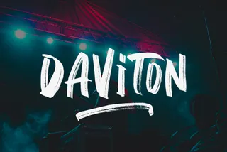 Daviton SVG Freestyle Font