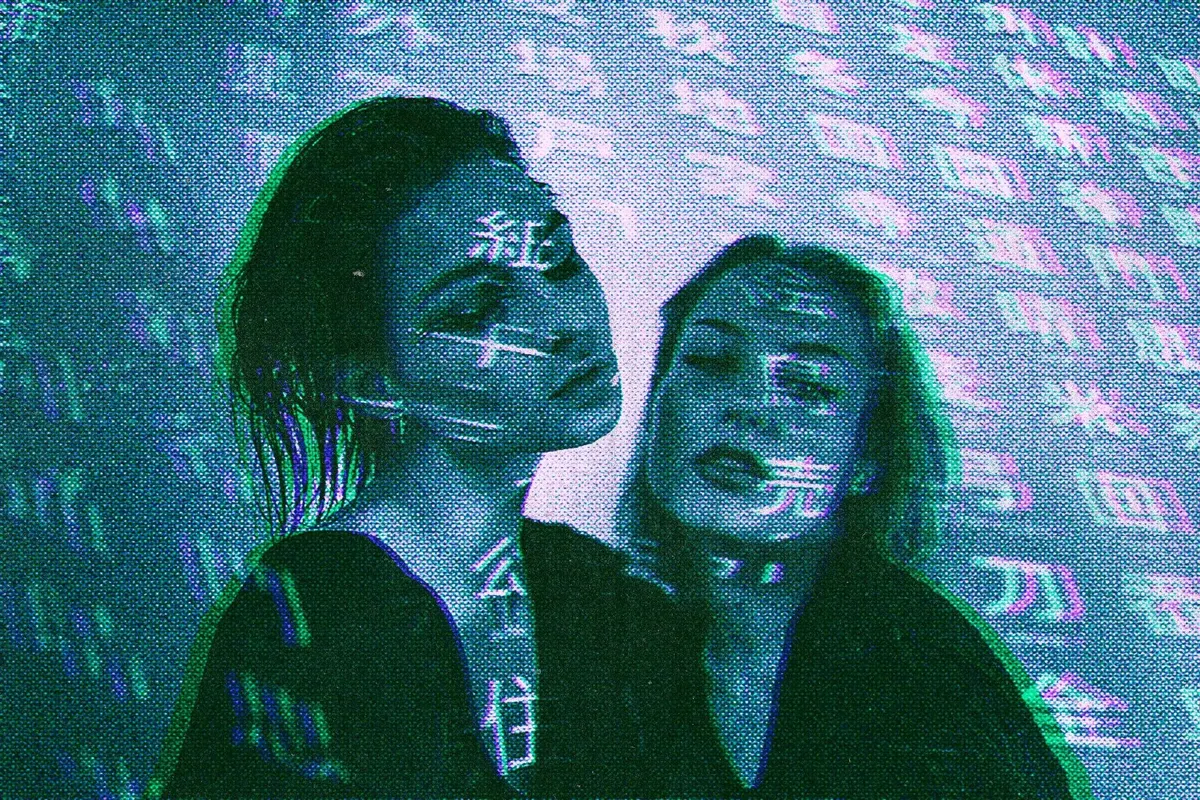 Glitch Halftone Effect