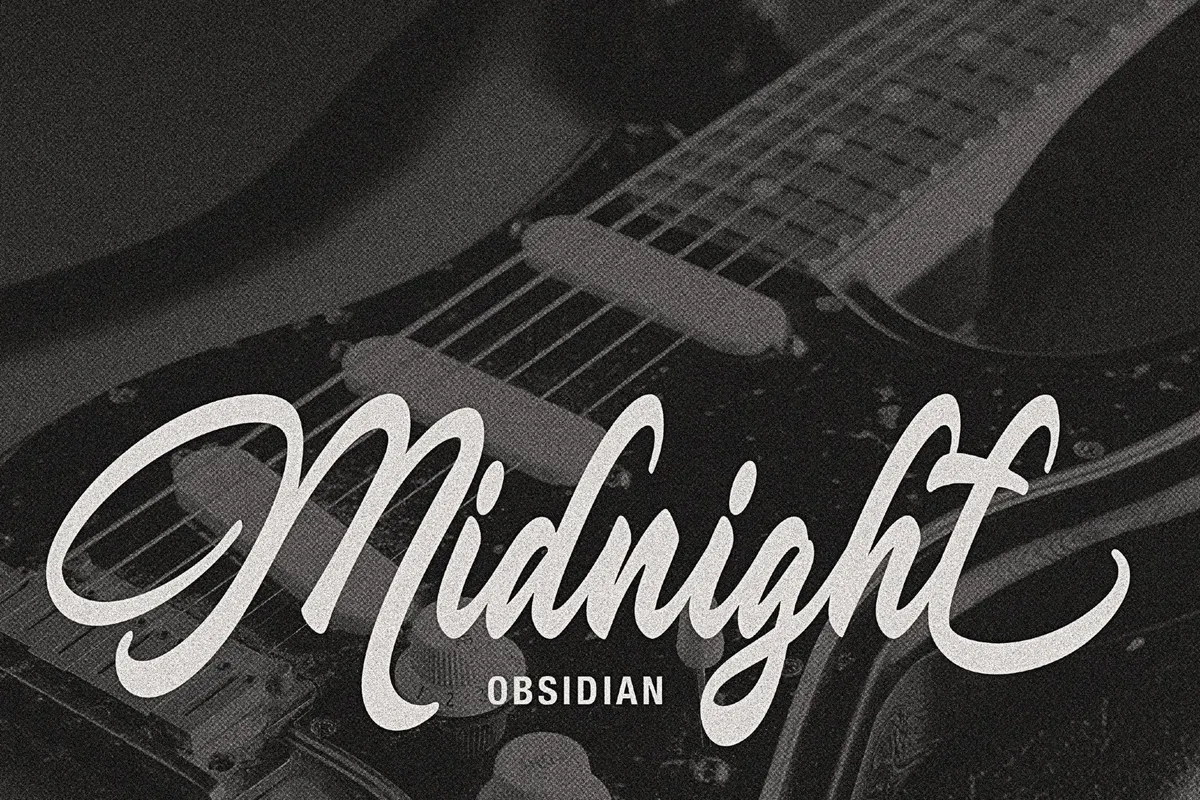 Almanta – A Stylish Bold Script Font