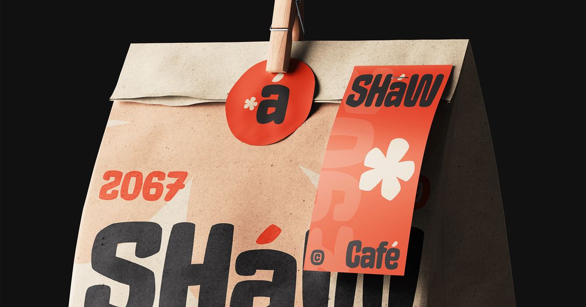 Paper Bag Mockups: Kraft, Gift & Retail PSD | Pixelbuddha