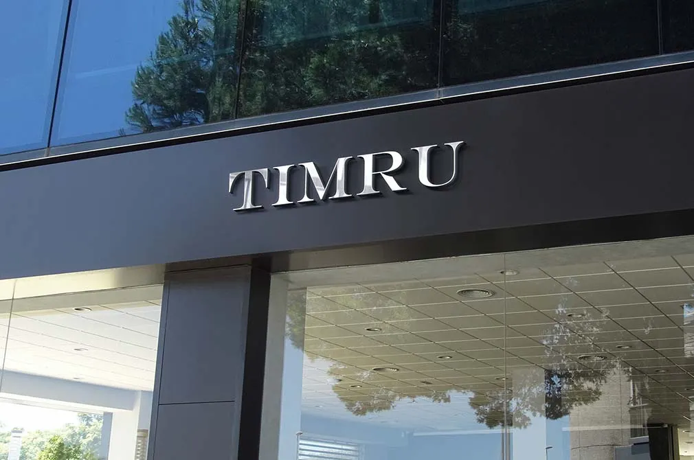 Facade Logo Mockup
