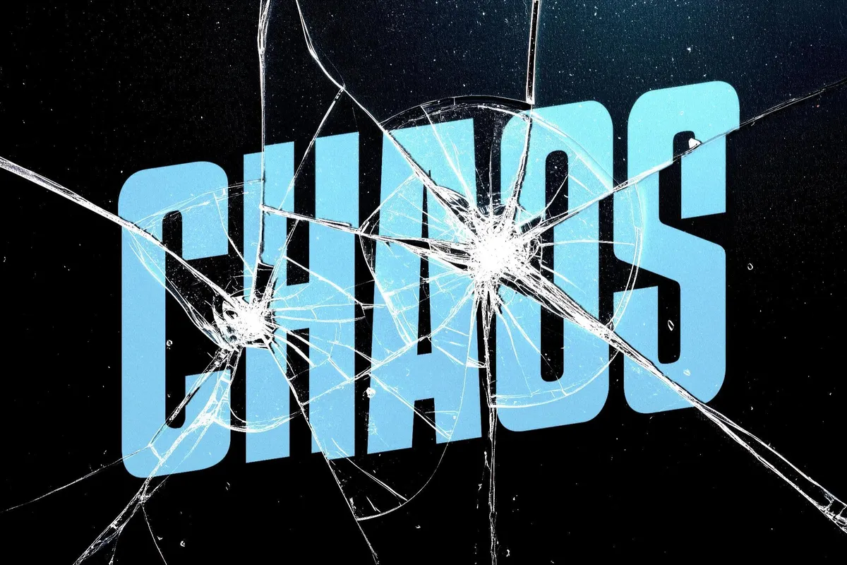 Broken Glass Text Effect