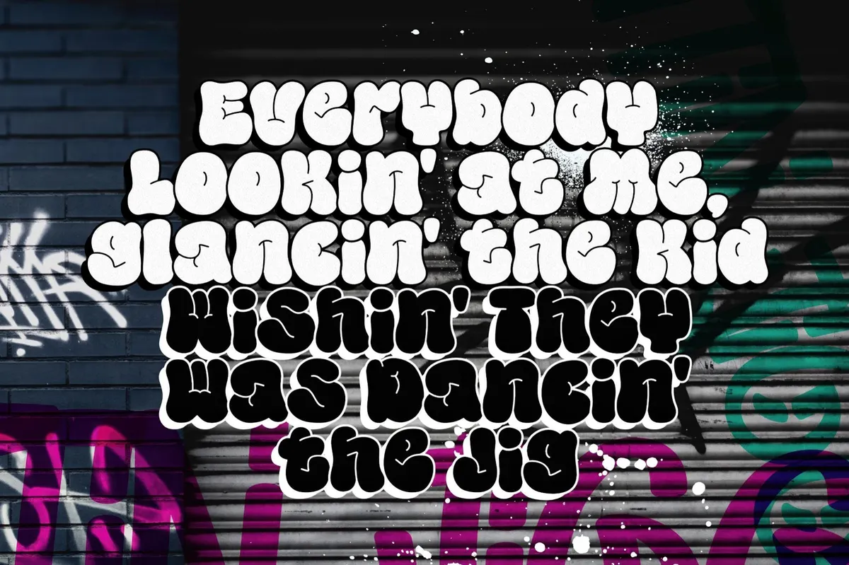 Whoopie Sunday — Bubble Graffiti Font