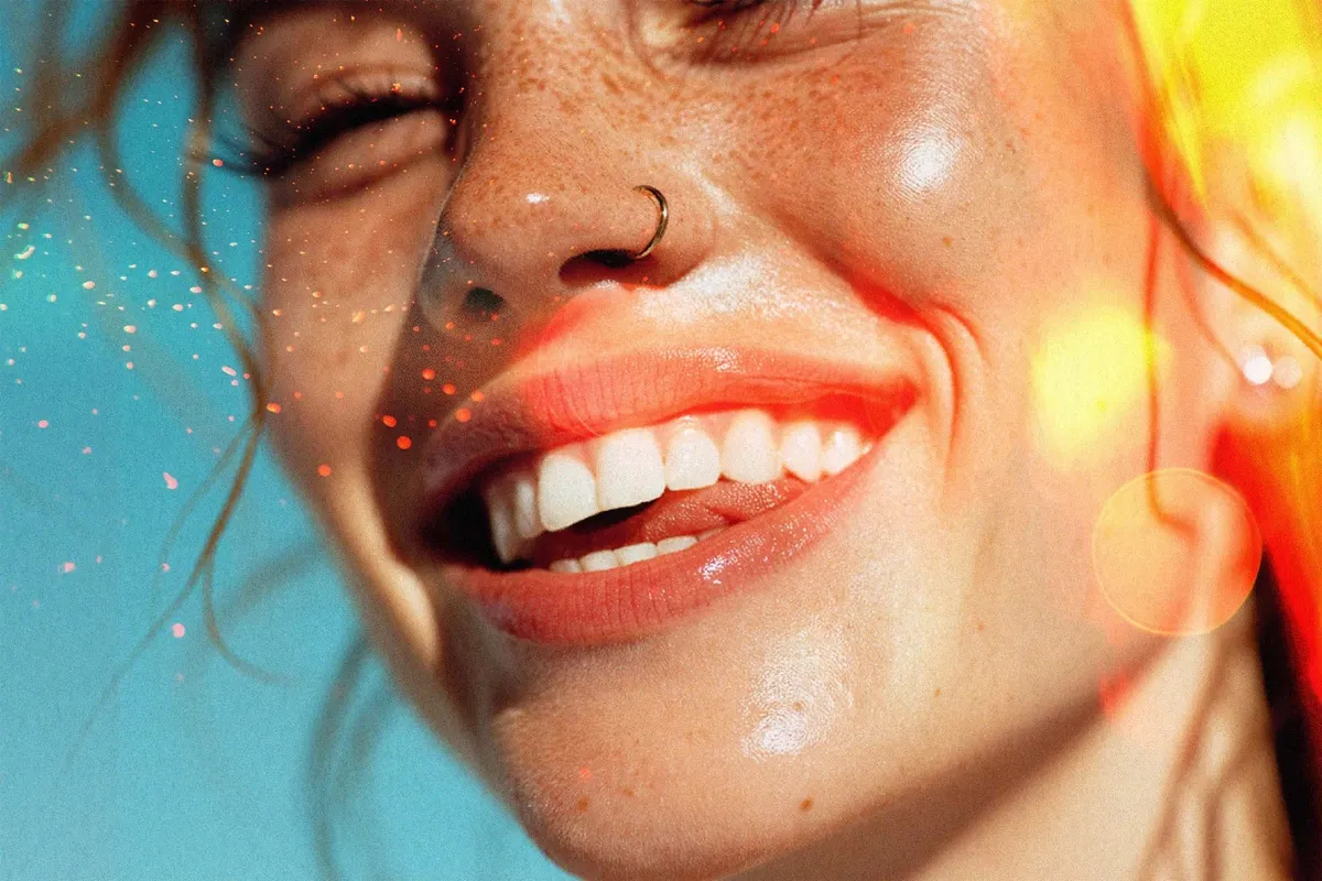 Bright Light Leak Photo Effect