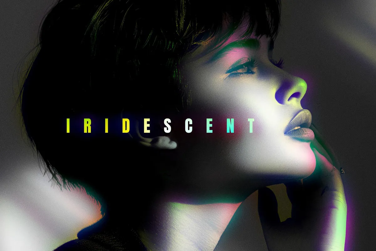 Iridescent Aura Photo Effect