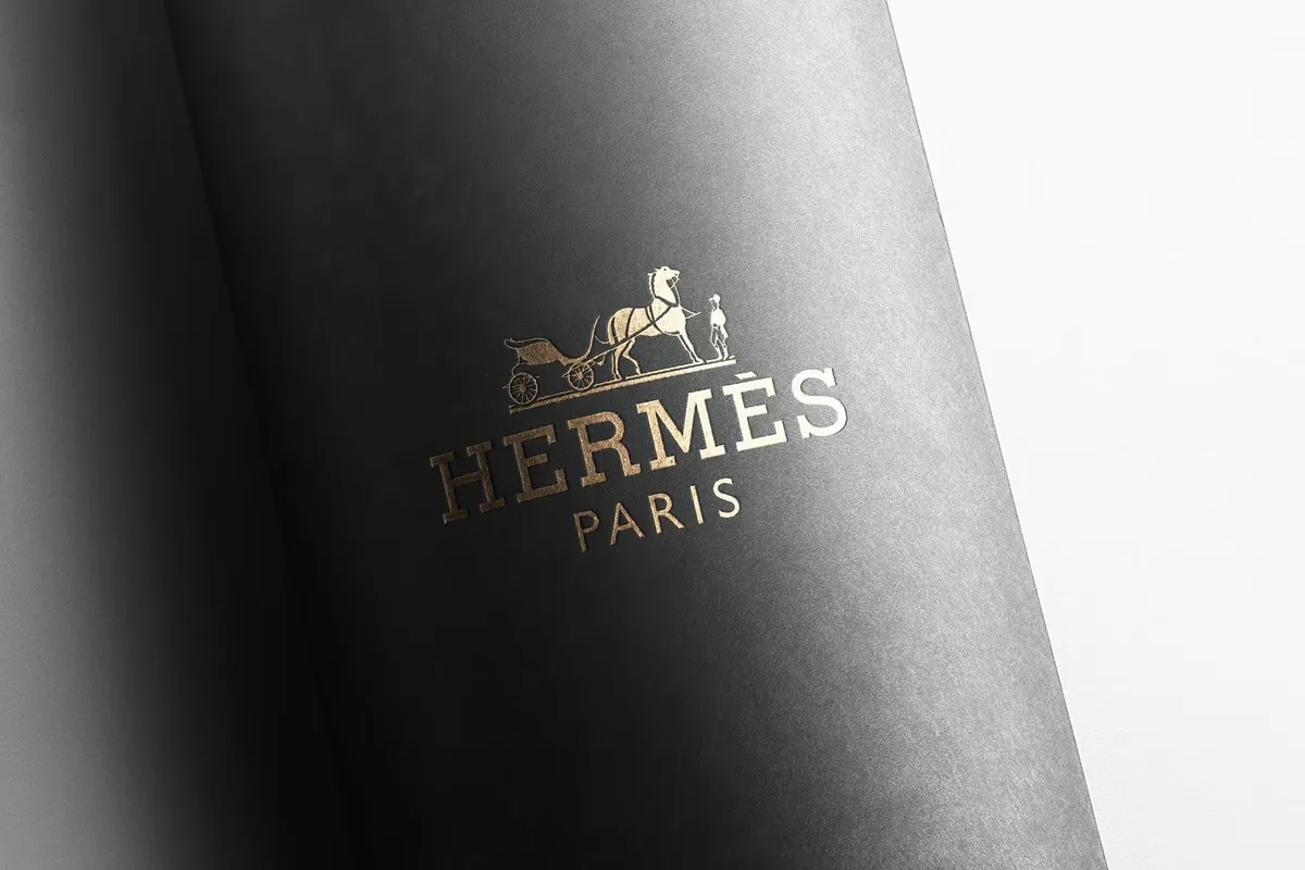 Paper Tube Logo Mockup