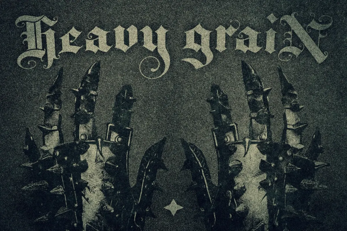 Heavy Grain Photo Effect
