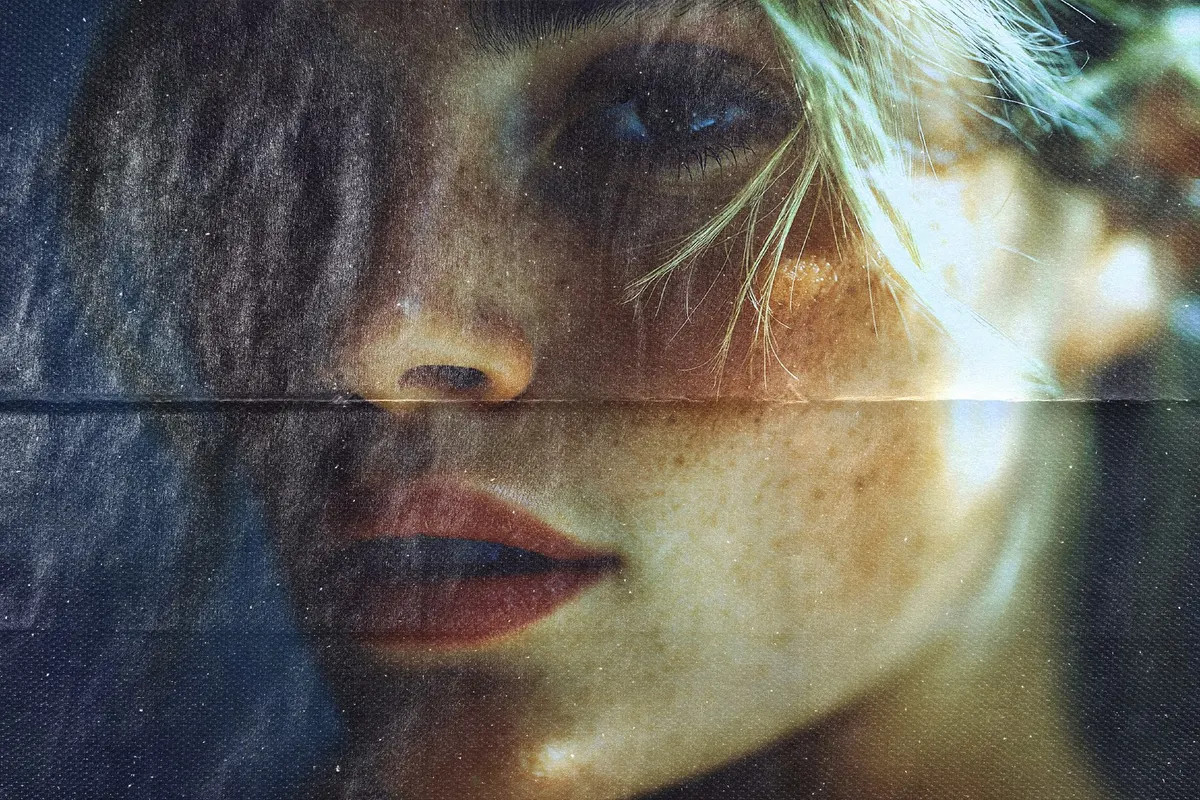 Folded Paper Photo Effect