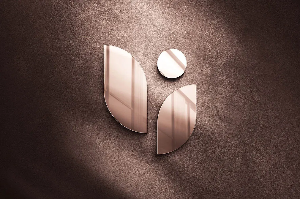 Reflection Glass Logo Mockup