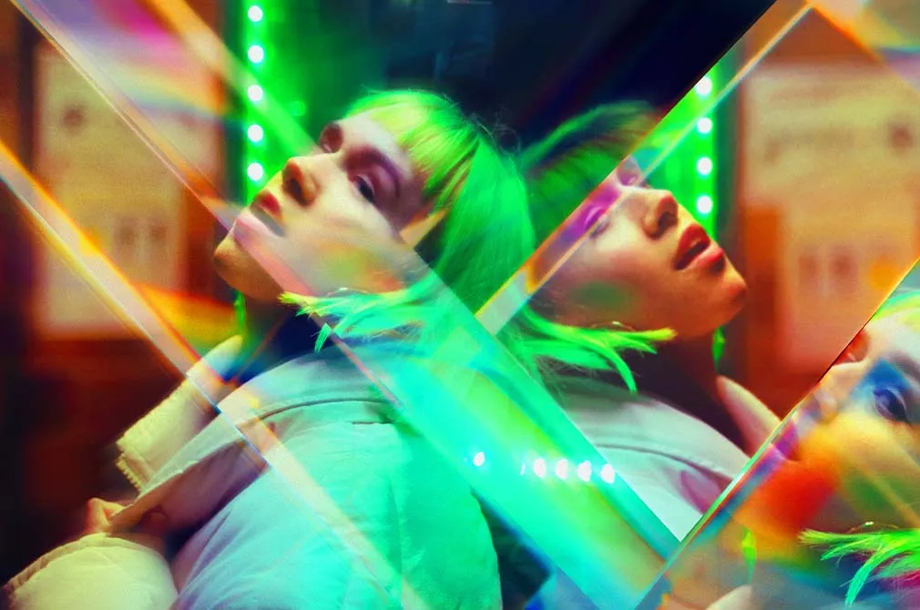 Prism Reflection Photo Effect