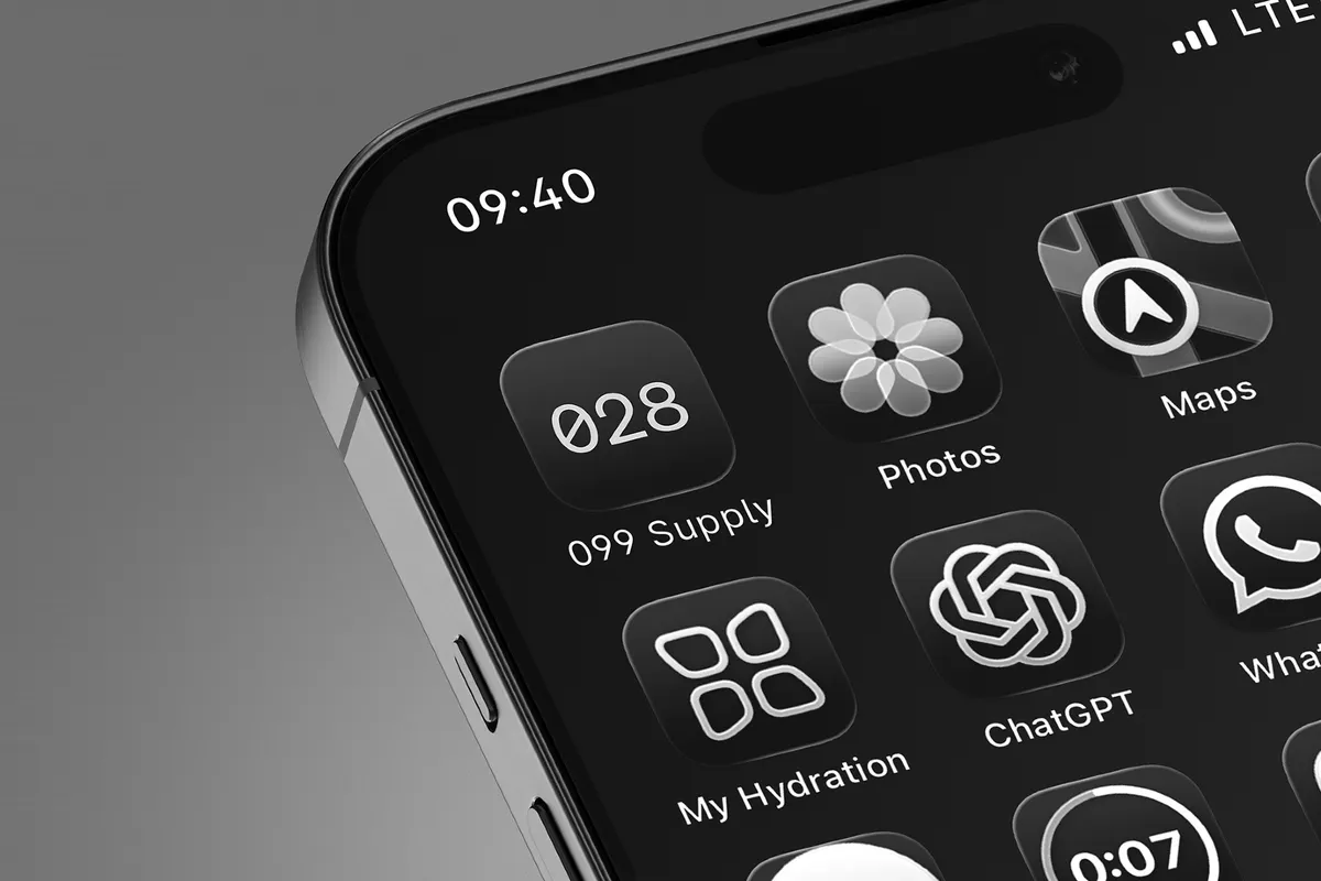 iPhone Crop Mockup