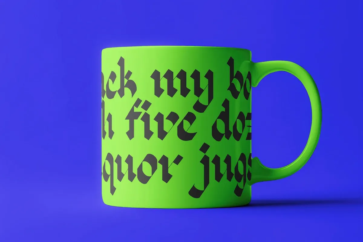 Ambyar Blackletter Type