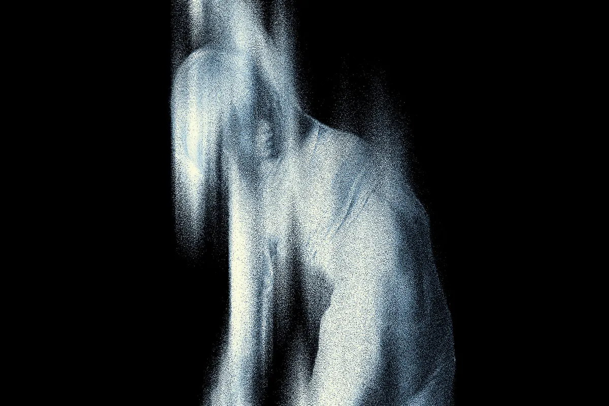 Sandstorm Distortion Photo Effect