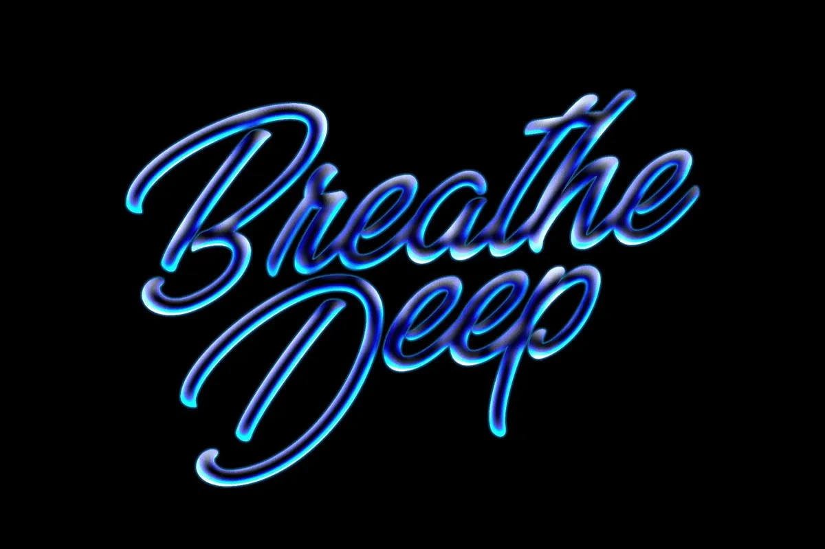 Soft Chrome Text & Logo Effect
