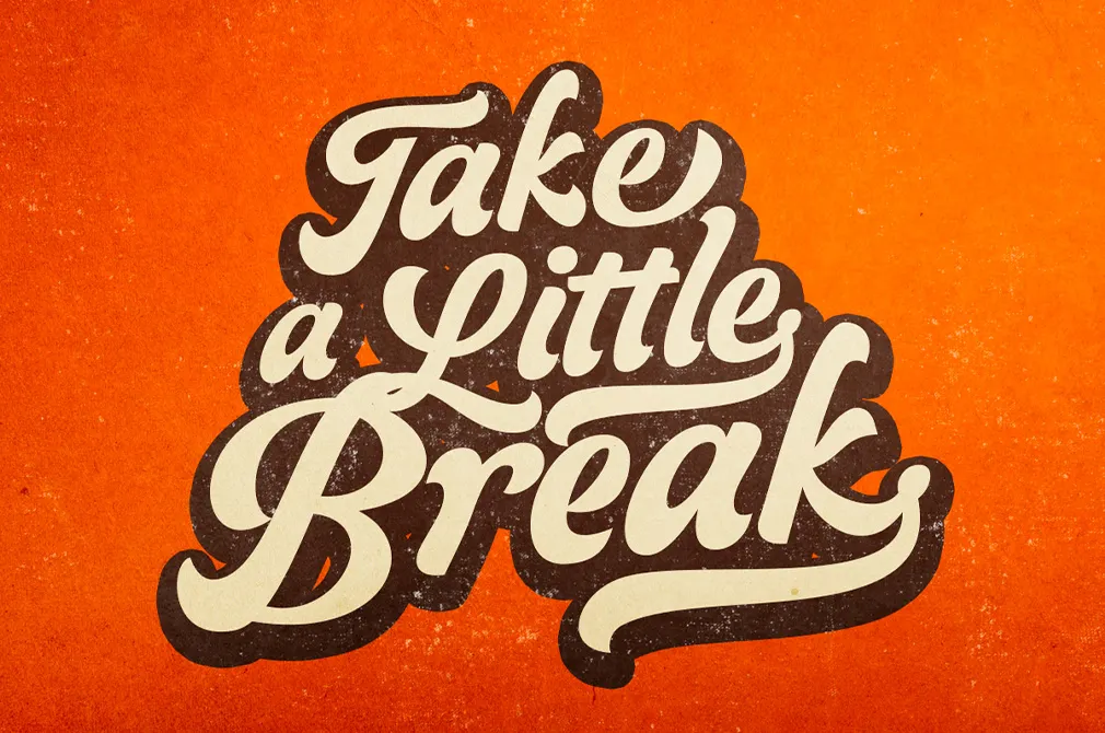 Monde Retro — Vintage Bold Font