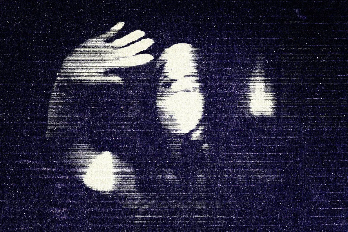 Bad Scan Reeded Photo Effect