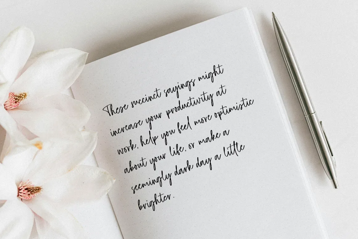 Dellmonte - Handwritten Script Font