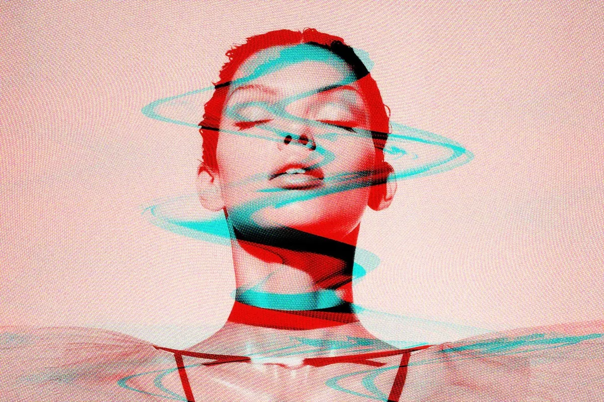 TV Flicker Glitch Photo Effect