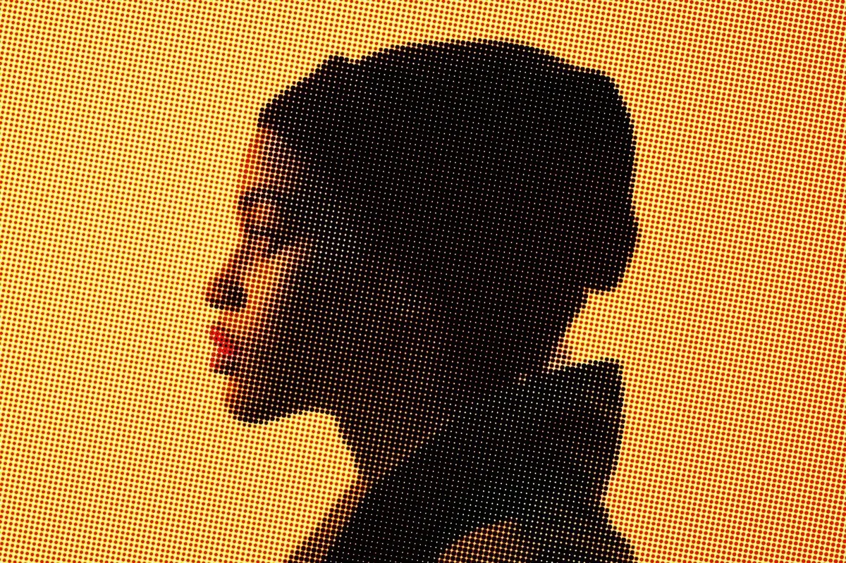 Dot Halftone Photo Effect