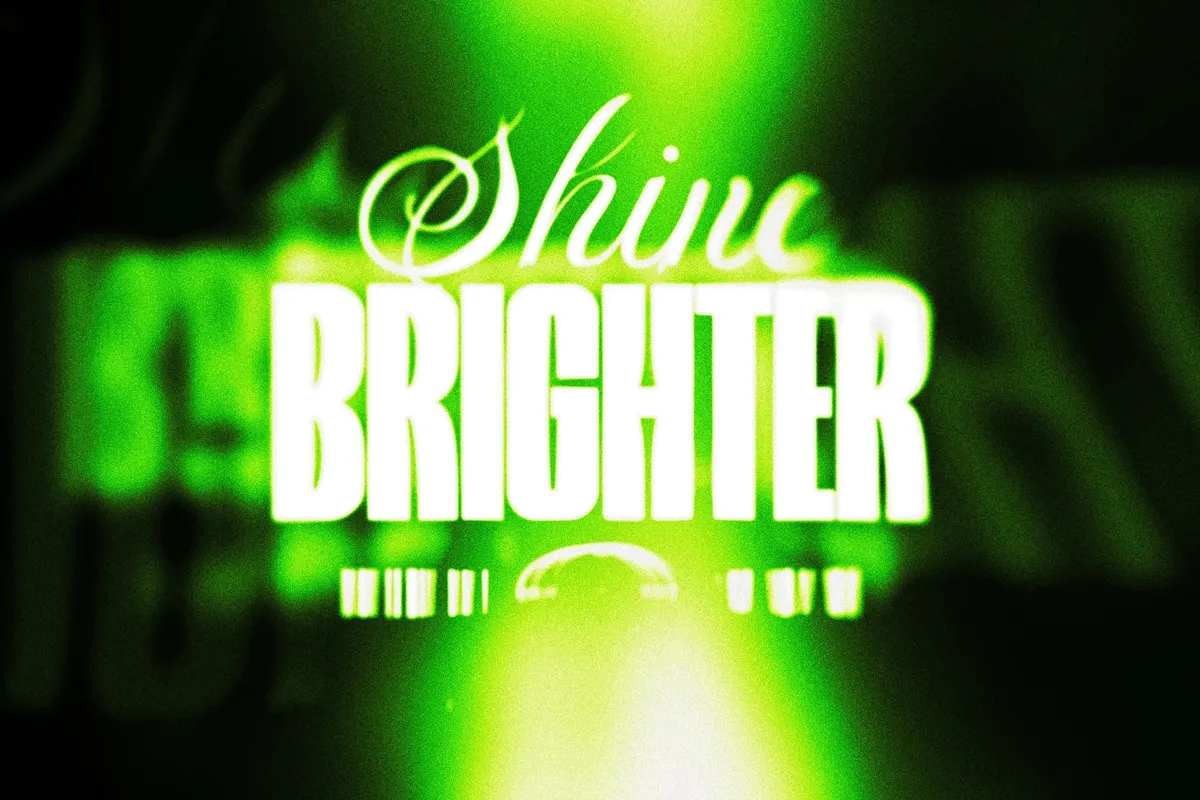 Overexposed Glow Text & Logo Effect