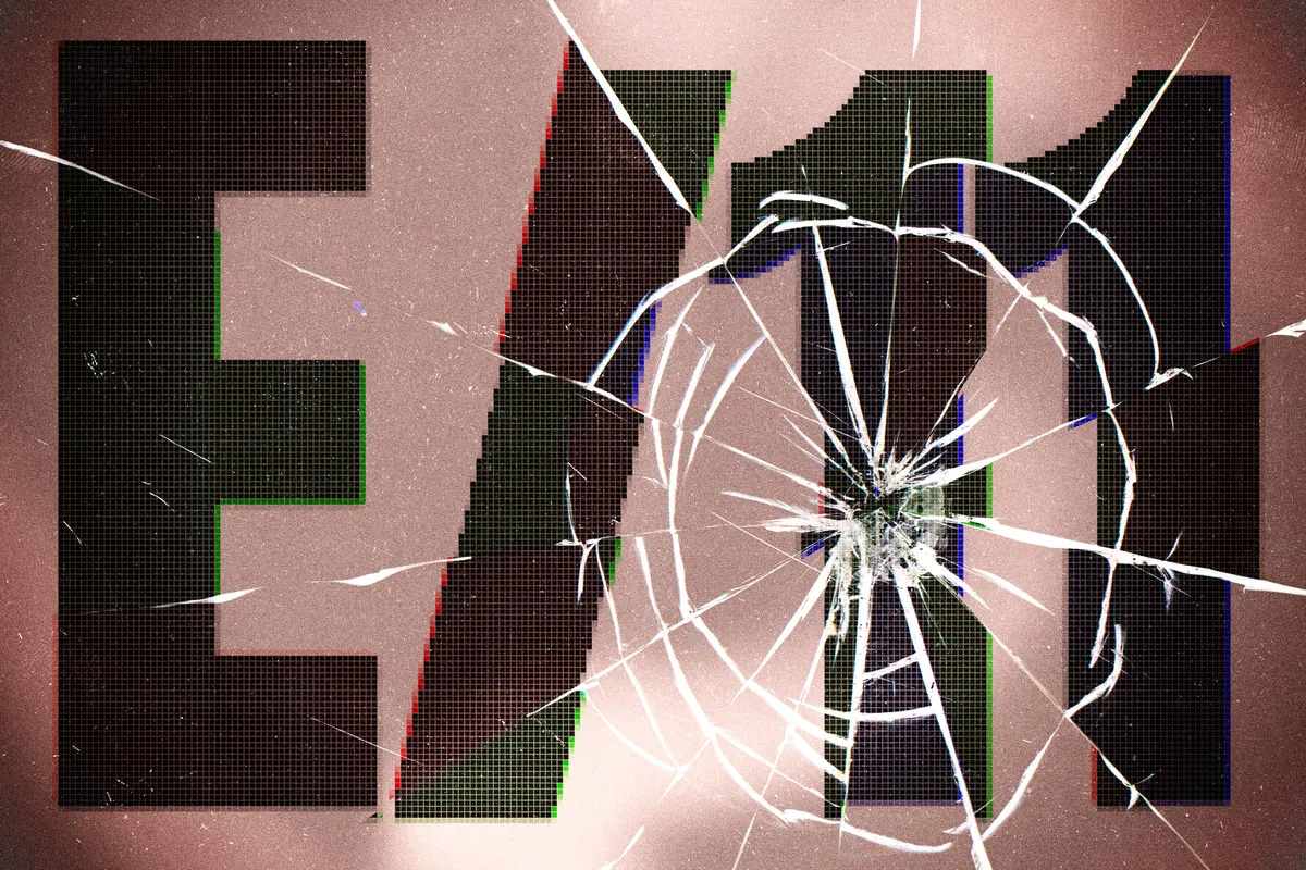Broken CRT Screen Text Effect