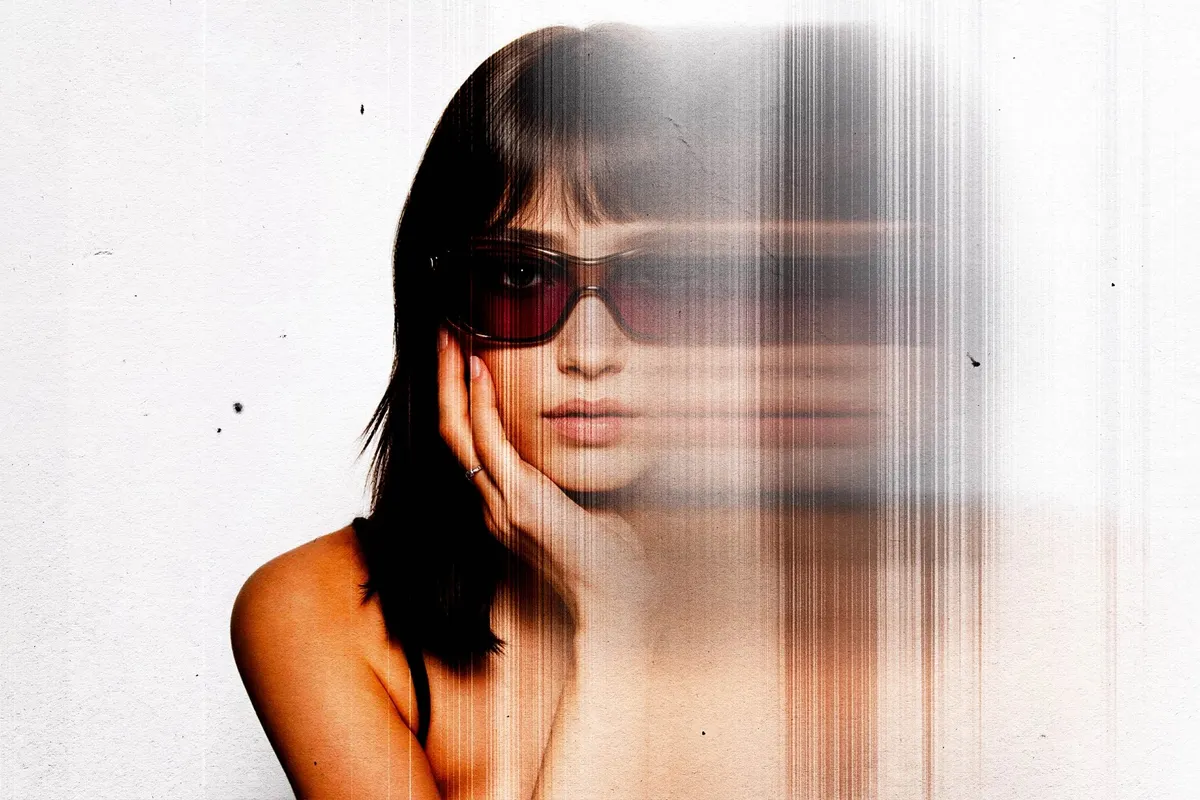 Abstract Slit-Scan Photo Effect