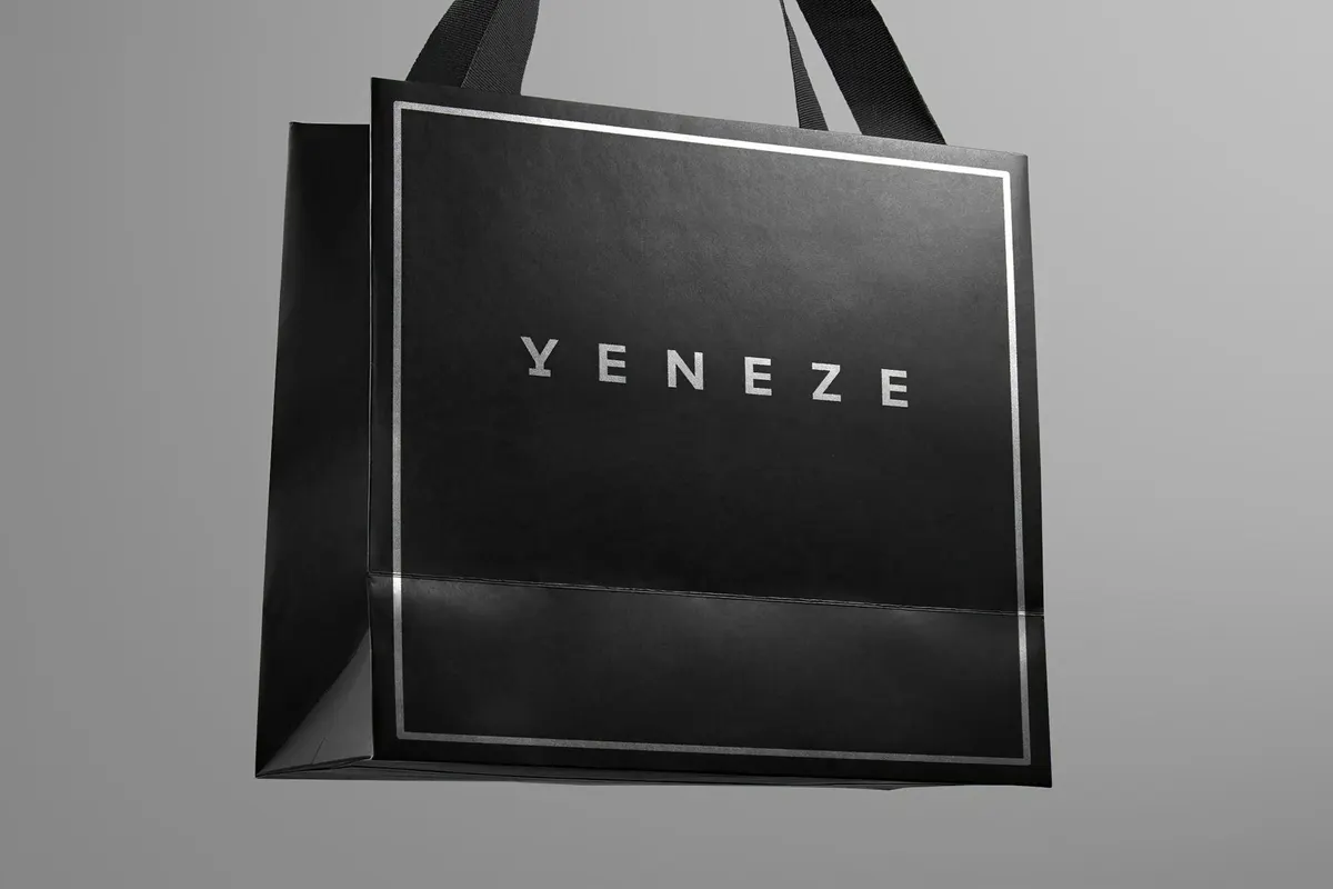 Minimalist Gift Bag Mockup