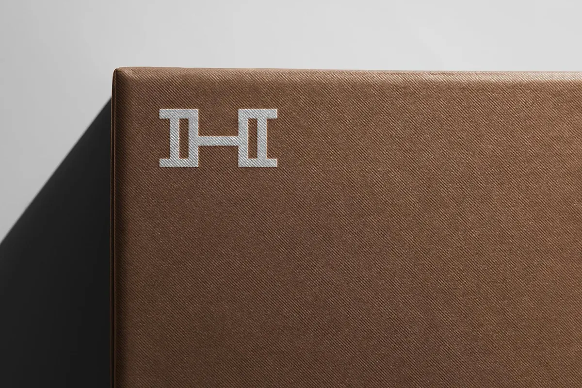 Box Closeup Logo Mockup