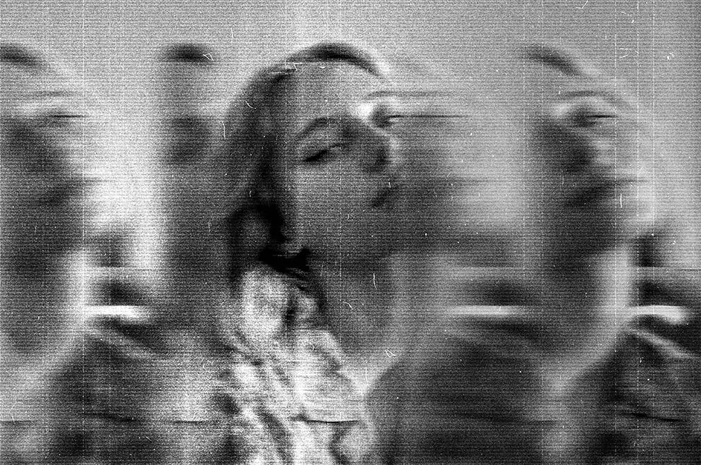 Broken Scanner Photo Effect