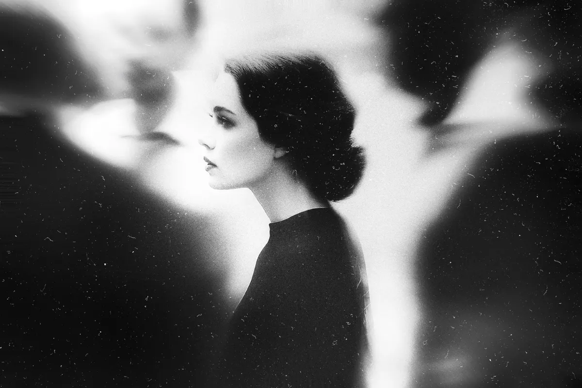 Cinematic Blur Photo Effect