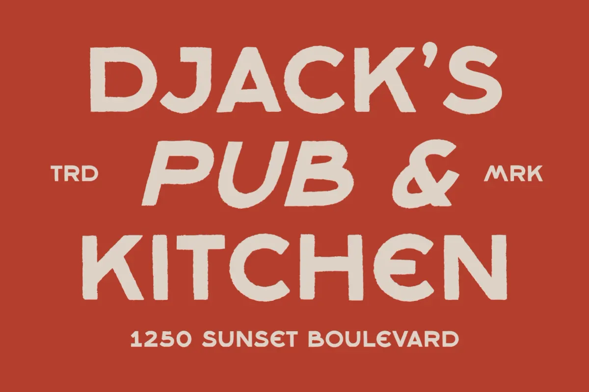 Montera Classic - Bold Vintage Display Font