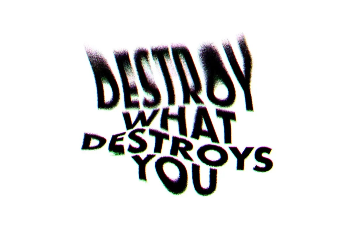 Chromatic Glitch Text Effect