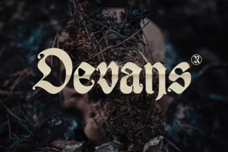 Devans — Handrawn Blackletter Font