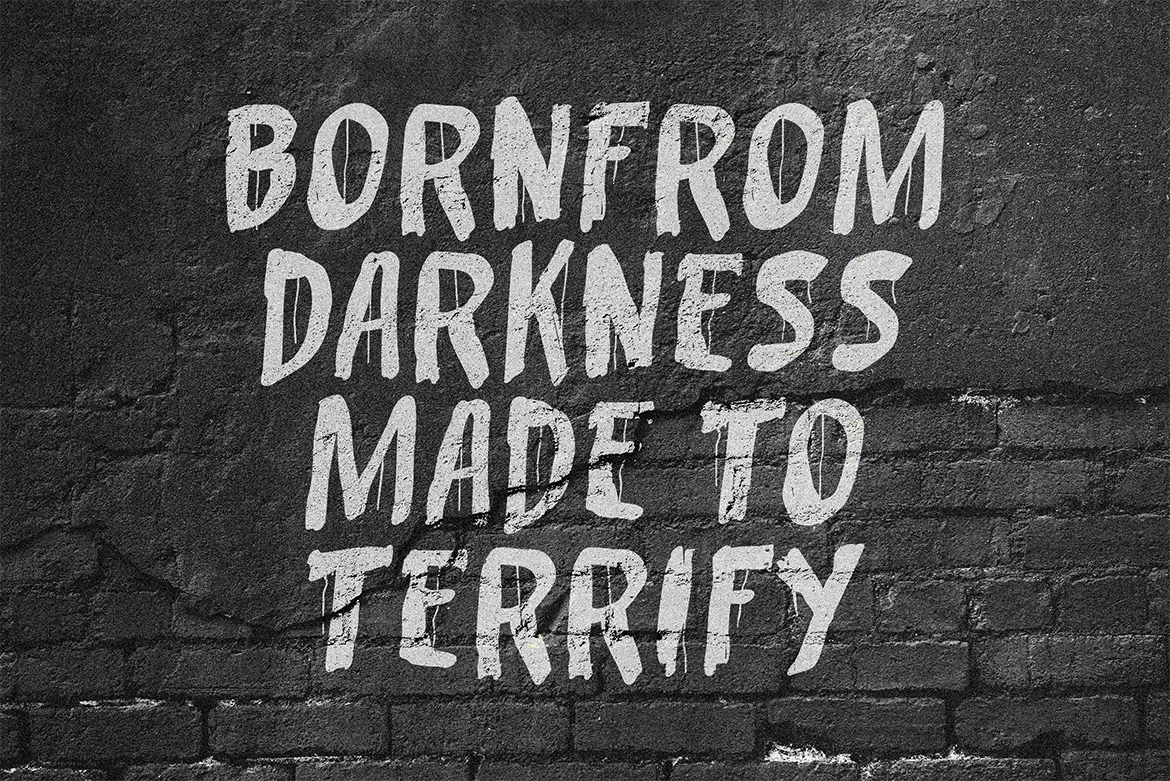 BloodBeth – Horror Brush Font