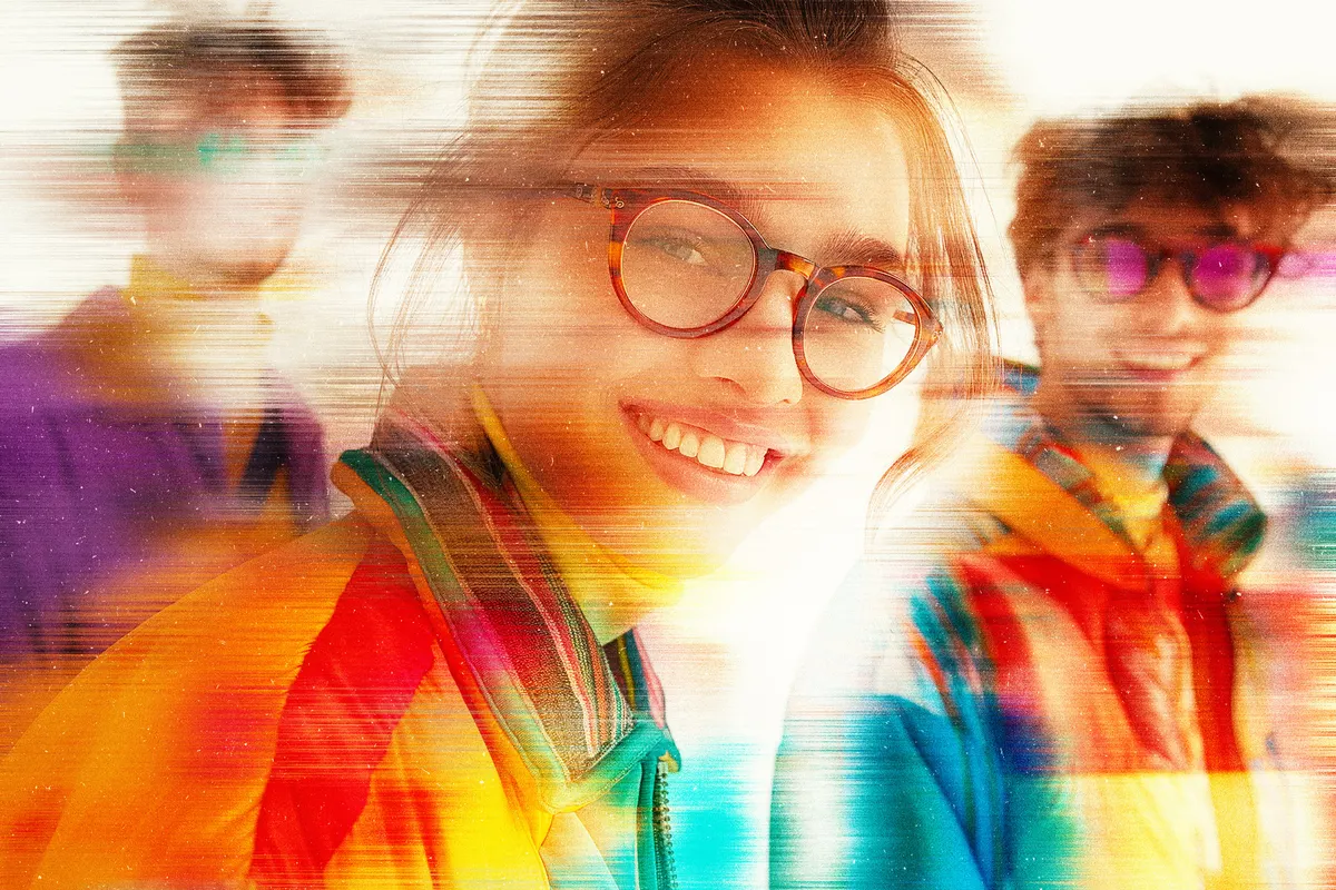 Motion Distortion Photo Effect