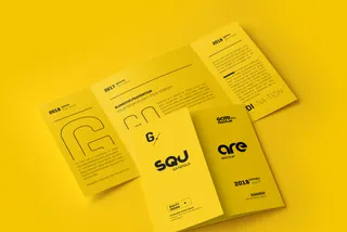 Brochure Mockup Scenes