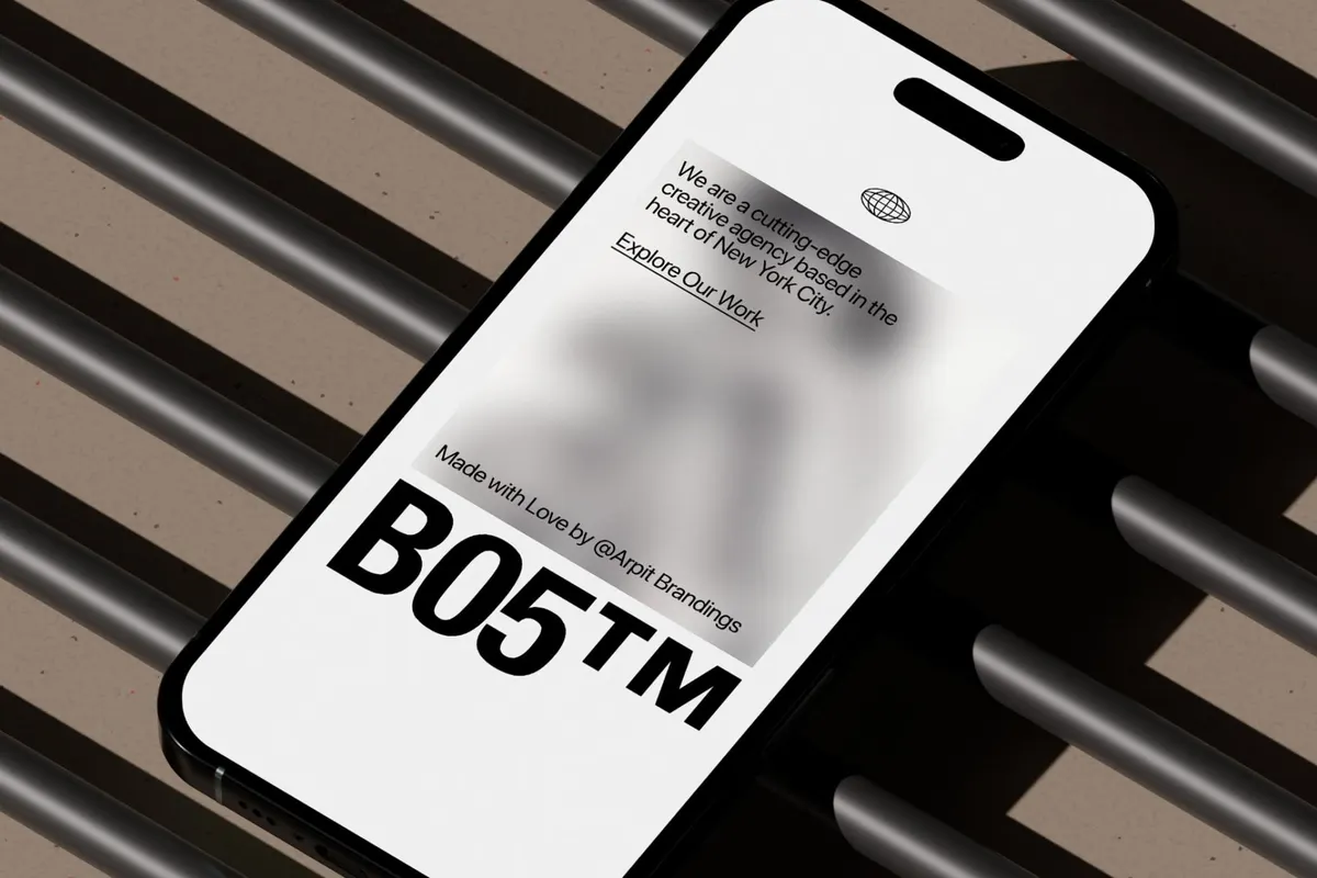 iPhone 16 Mockup