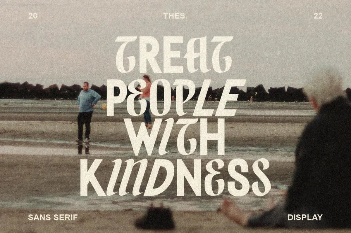 Sacred Crowns — 2 in 1 Display Font