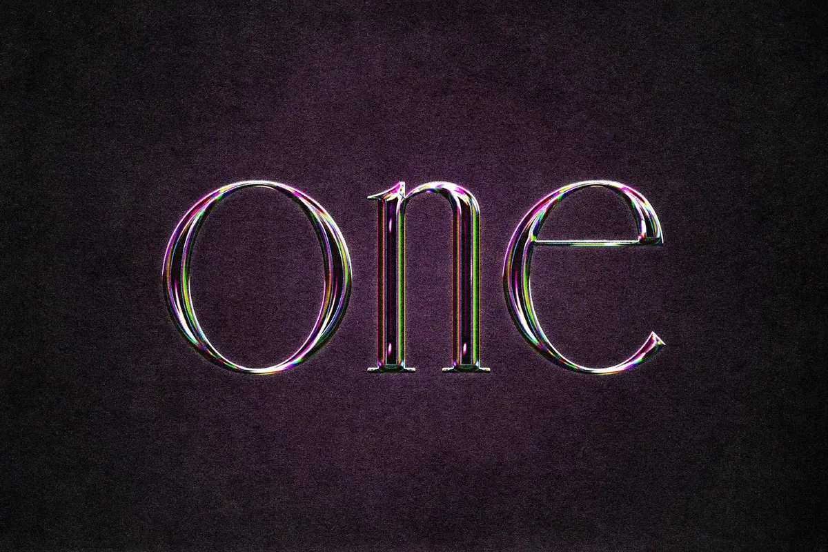 Pearl Shine Chrome Text Effect