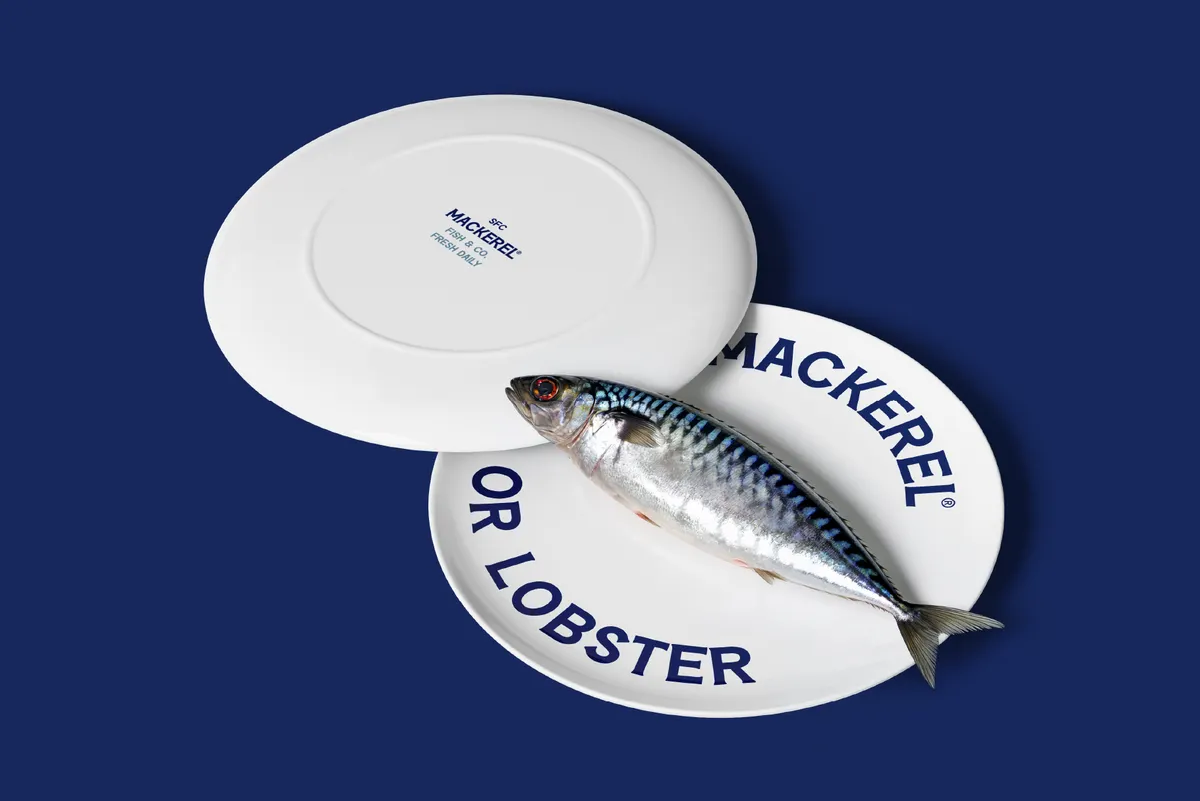 Mackerel Refined - Vintage Serif Display Font