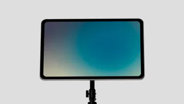 iPad Pro Mockup With Apple Pencil