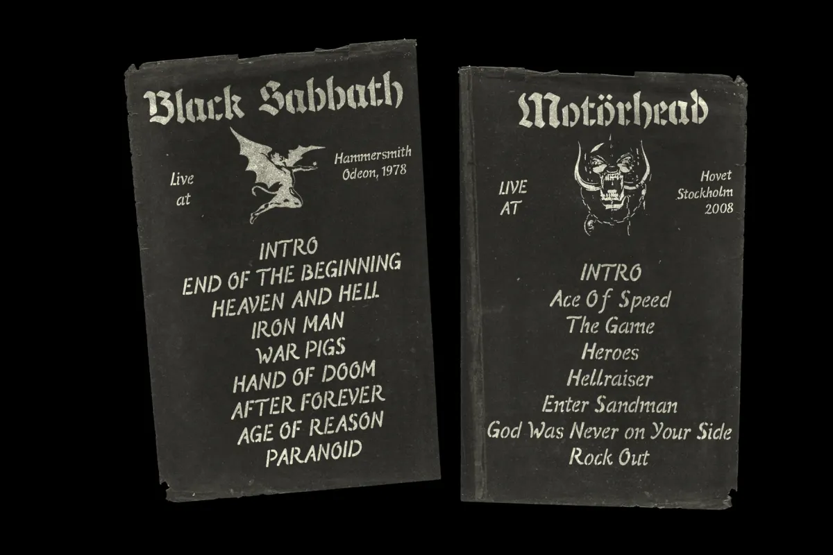 Vuse - Blackletter Stencil Duo Font